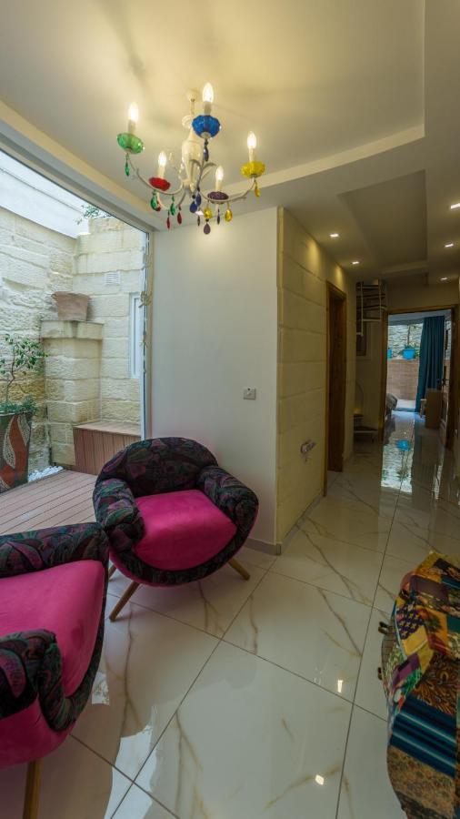 Ta' Gilard - Lovely Renovated Holiday Home Żabbar المظهر الخارجي الصورة