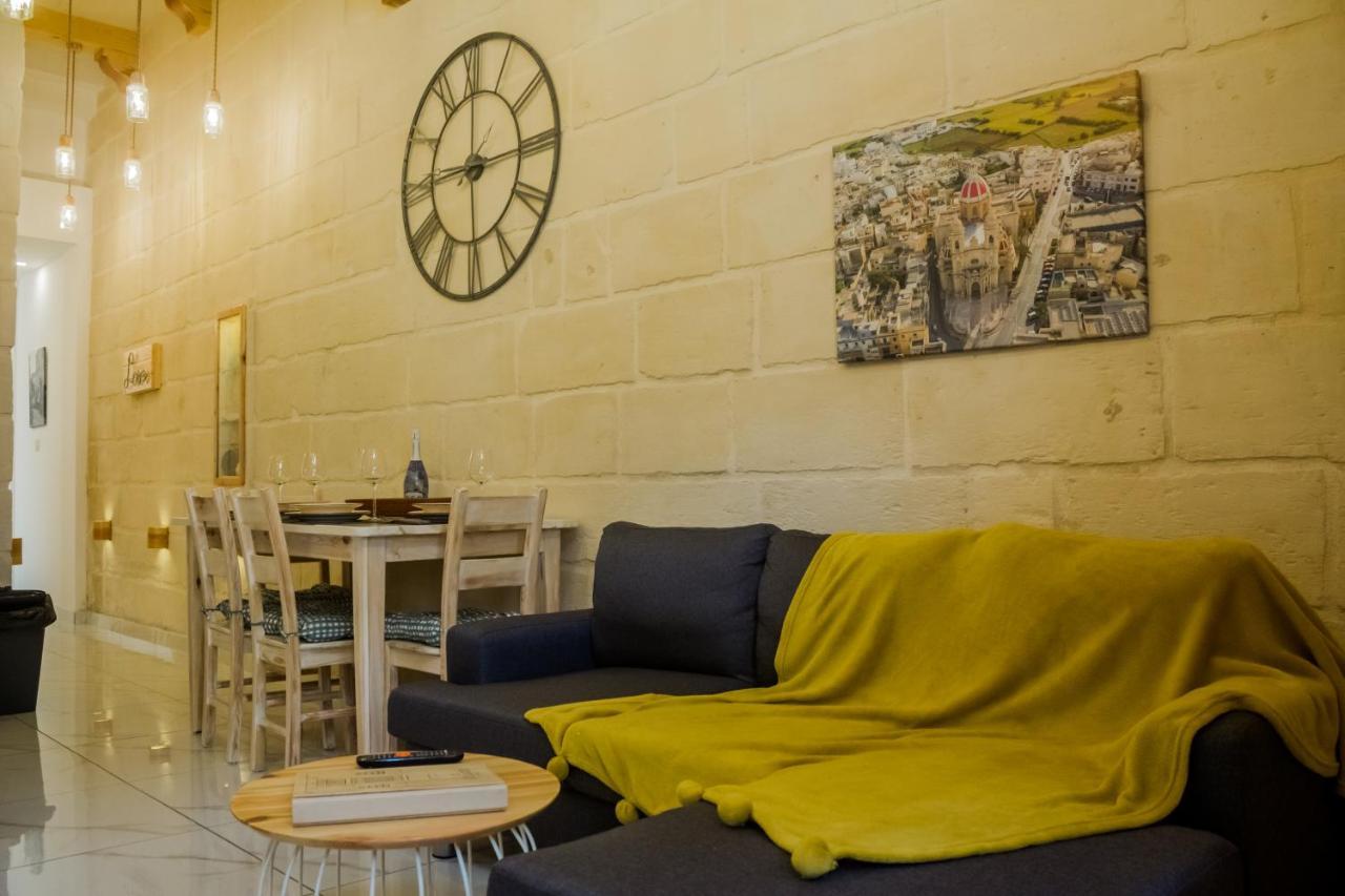 Ta' Gilard - Lovely Renovated Holiday Home Żabbar المظهر الخارجي الصورة