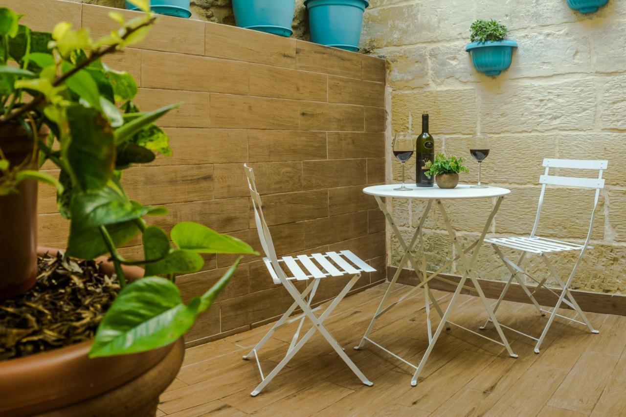Ta' Gilard - Lovely Renovated Holiday Home Żabbar المظهر الخارجي الصورة