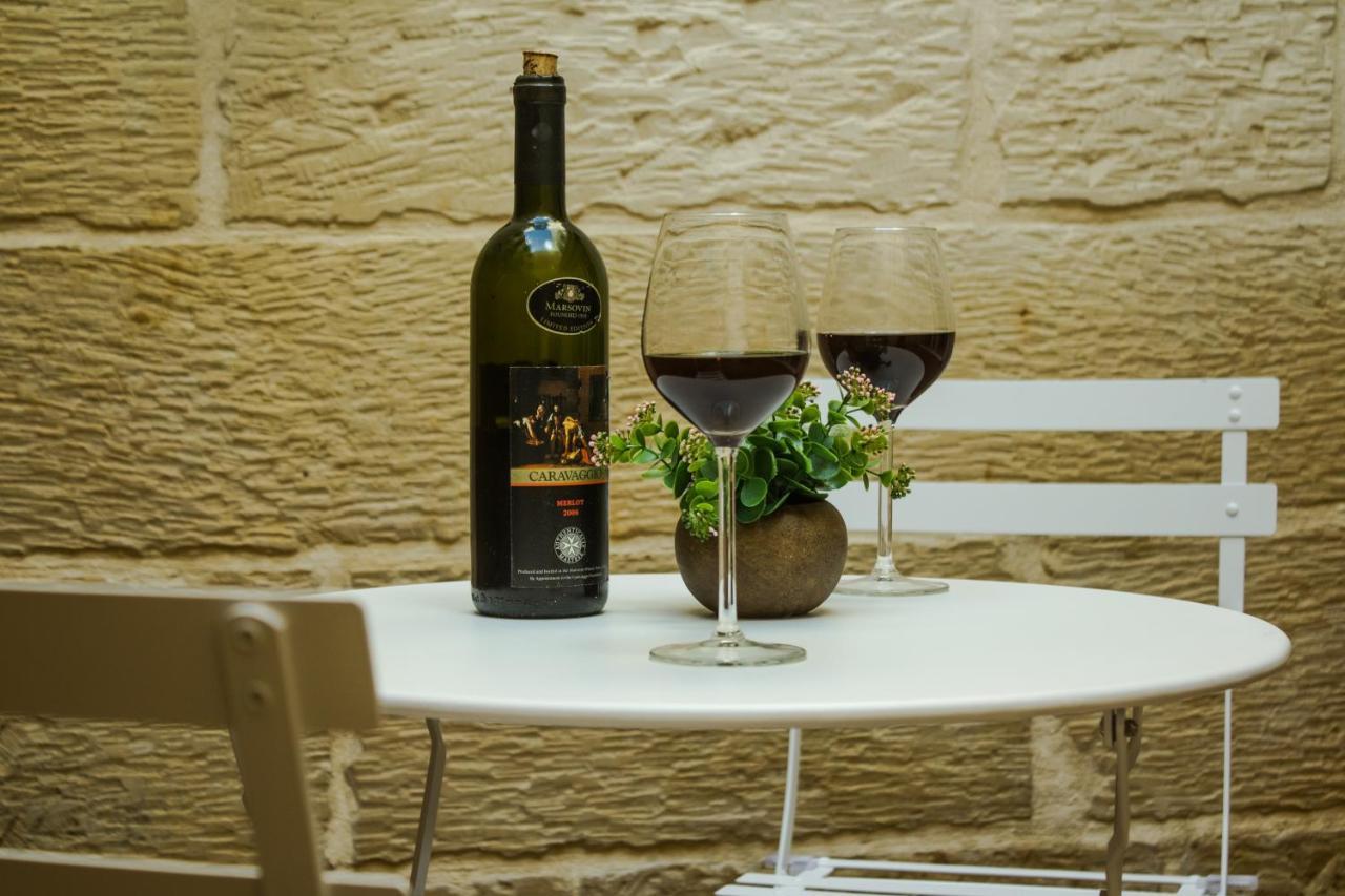 Ta' Gilard - Lovely Renovated Holiday Home Żabbar المظهر الخارجي الصورة