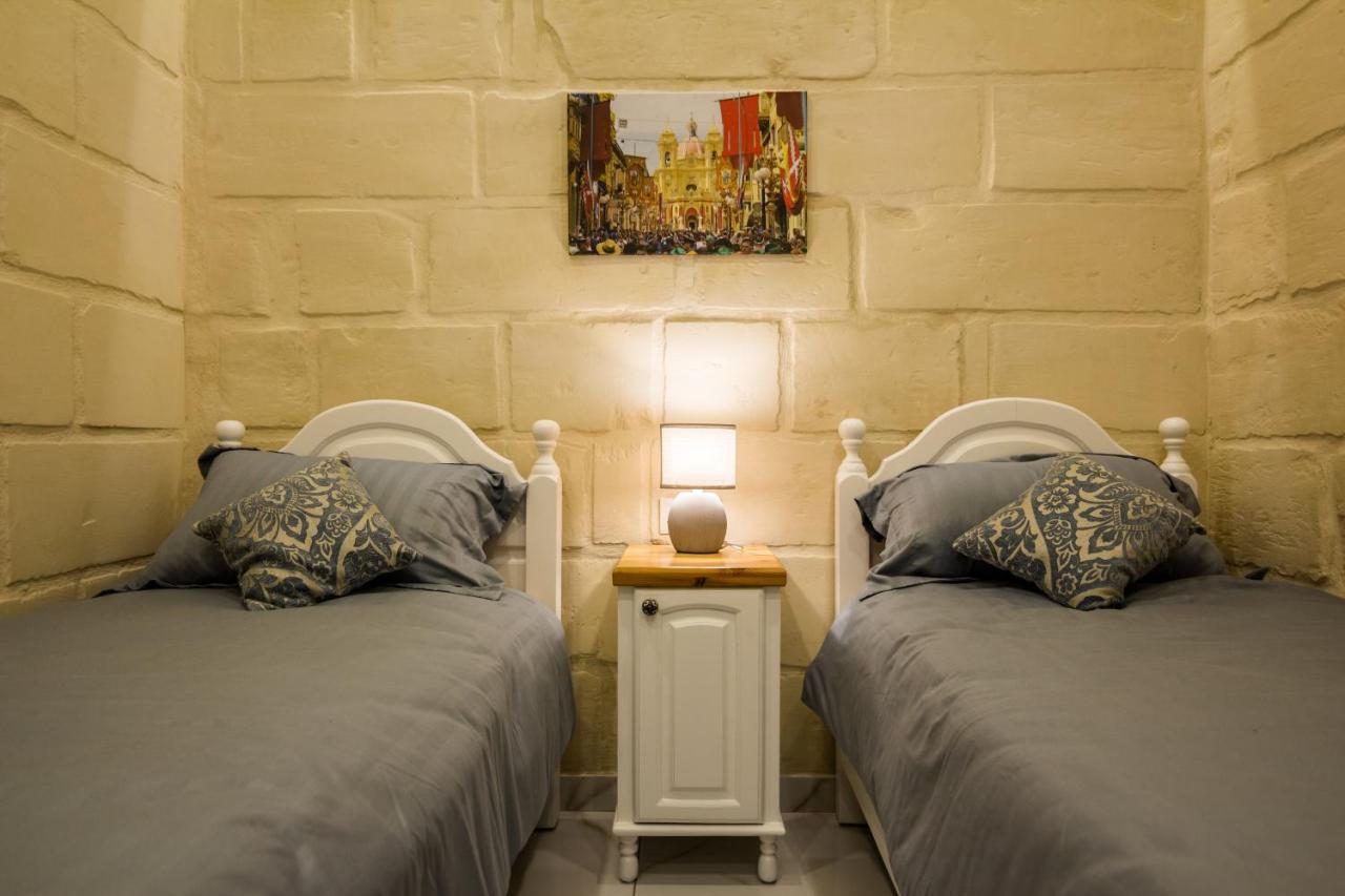 Ta' Gilard - Lovely Renovated Holiday Home Żabbar المظهر الخارجي الصورة