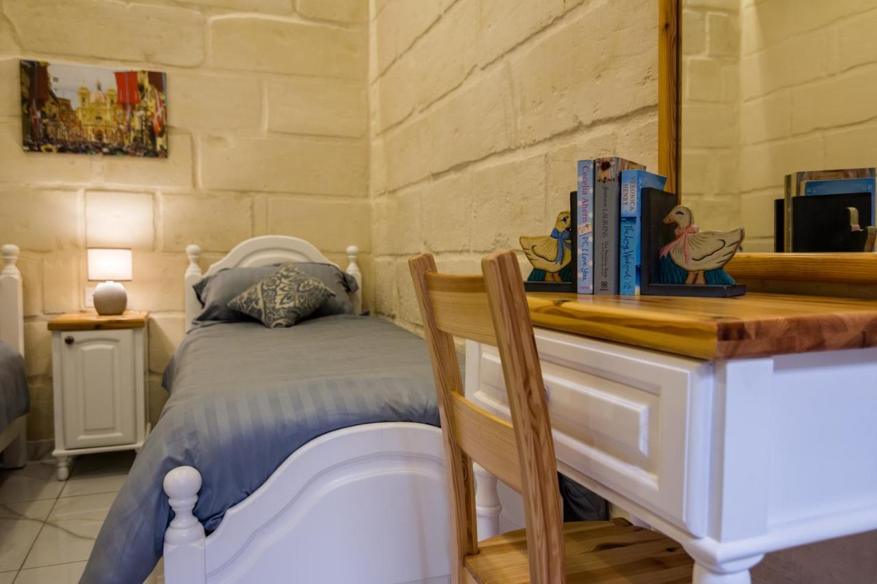 Ta' Gilard - Lovely Renovated Holiday Home Żabbar المظهر الخارجي الصورة