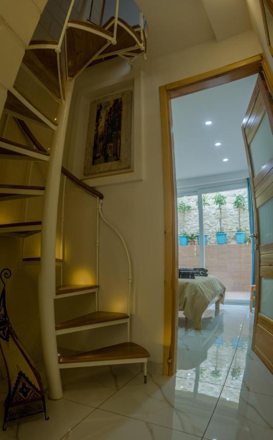 Ta' Gilard - Lovely Renovated Holiday Home Żabbar المظهر الخارجي الصورة